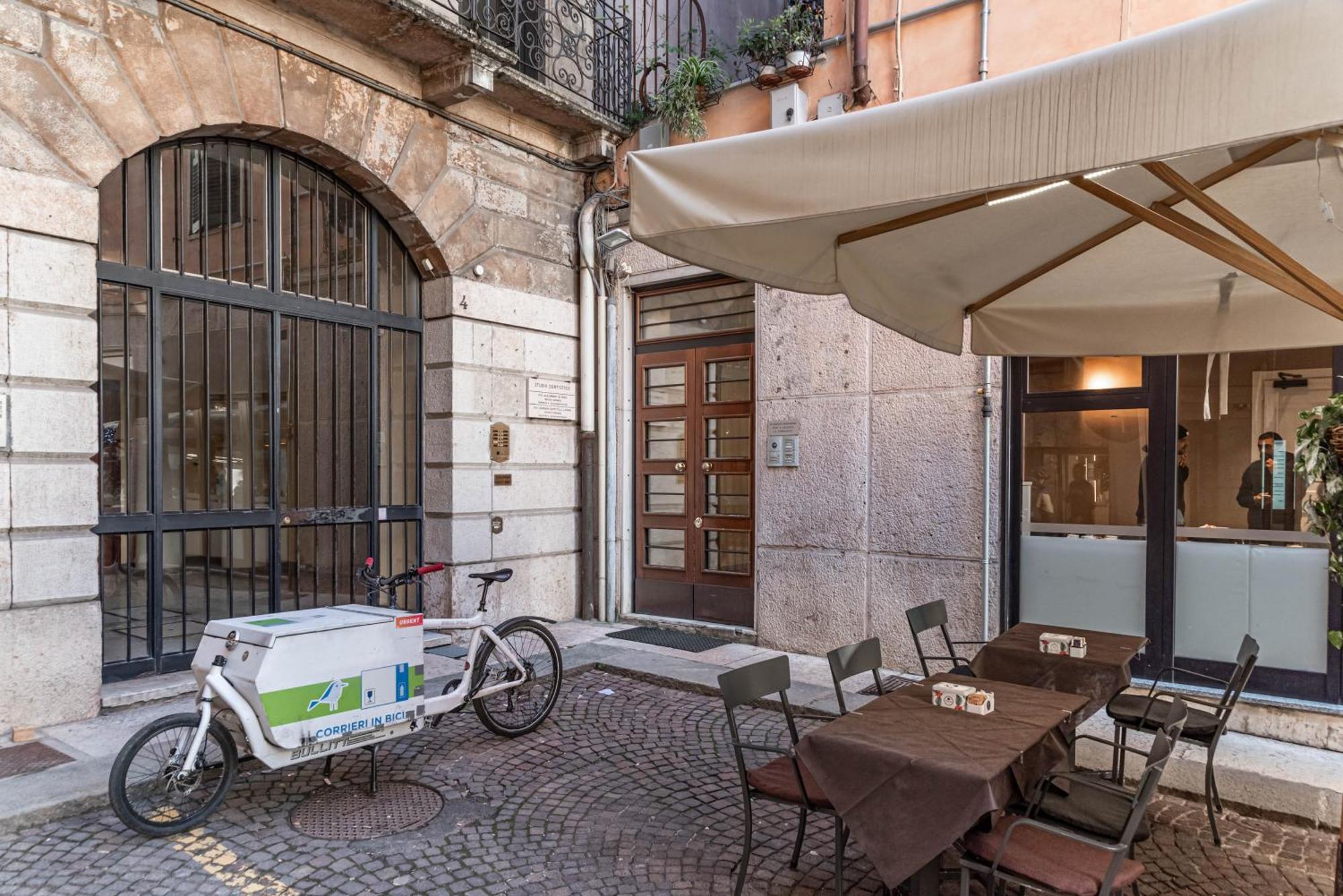 We Home - Romeo&Giulietta Luxury Retreat Verona Esterno foto